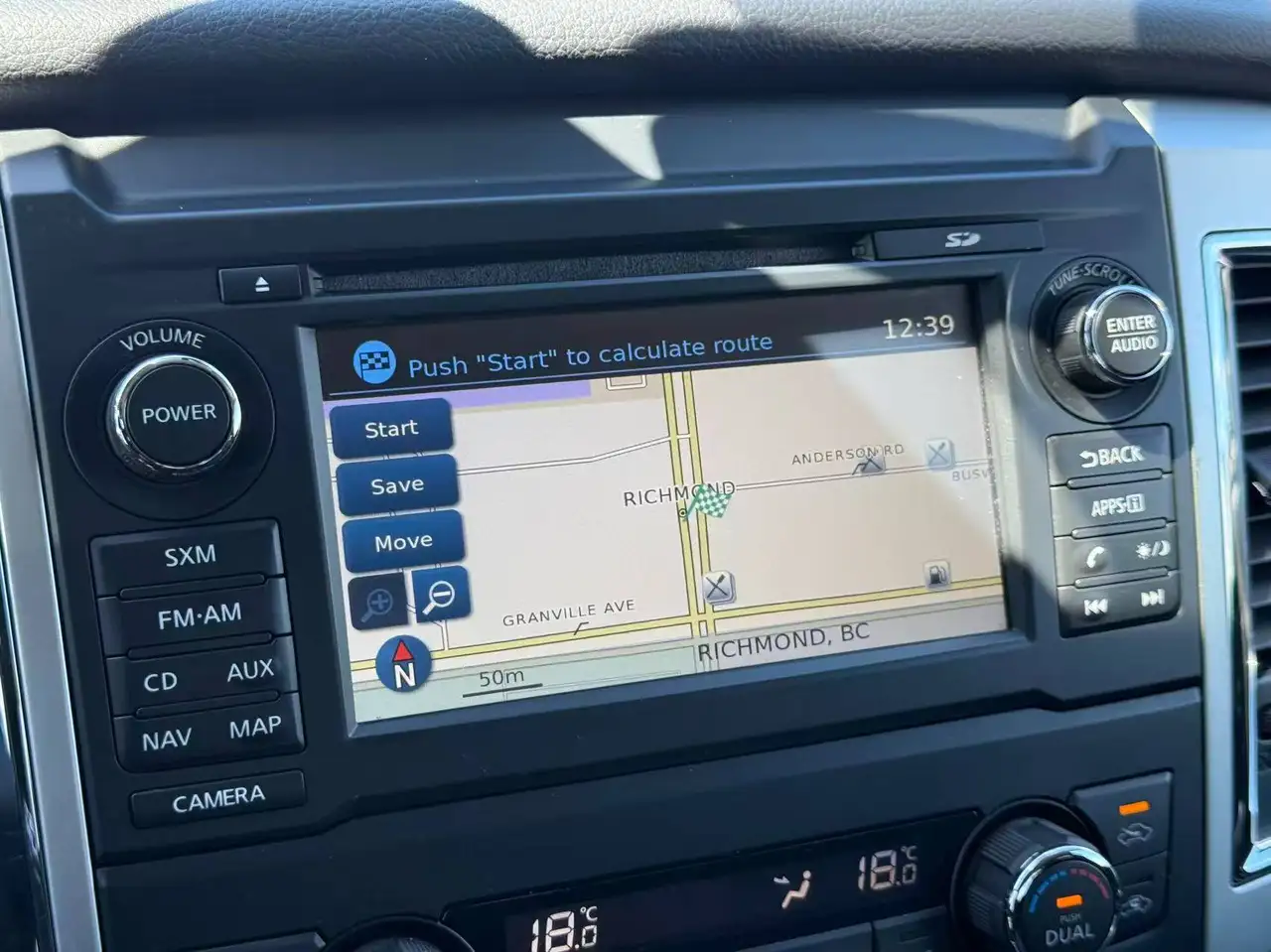 Nissan Titan снимка Nissan Titan