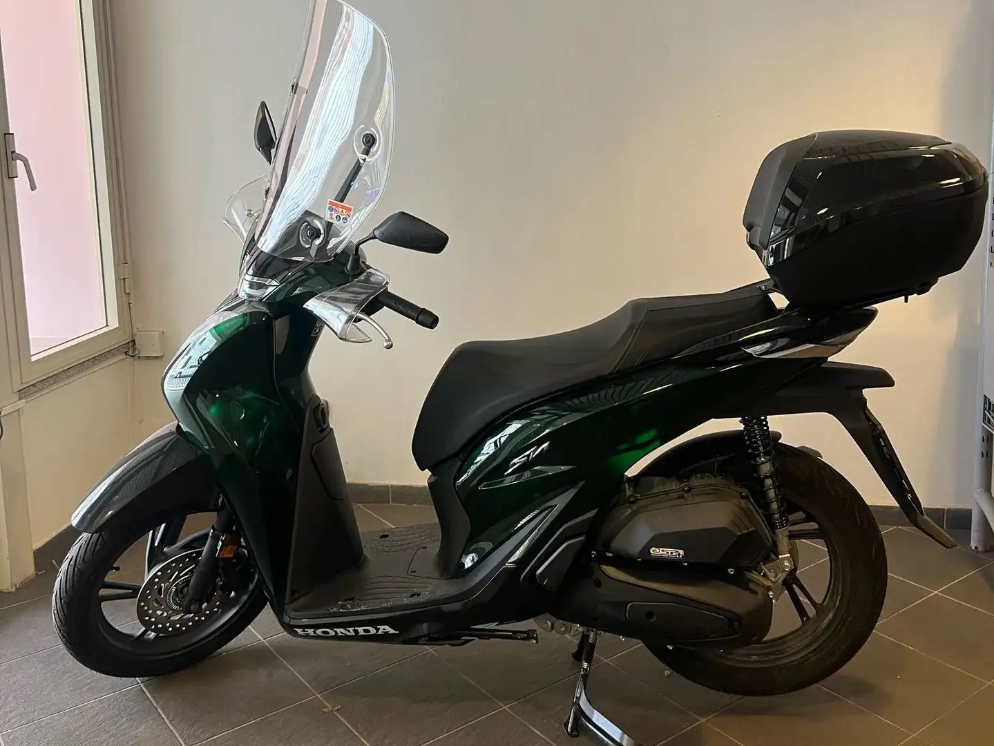 Honda SH 125i Verde - 1