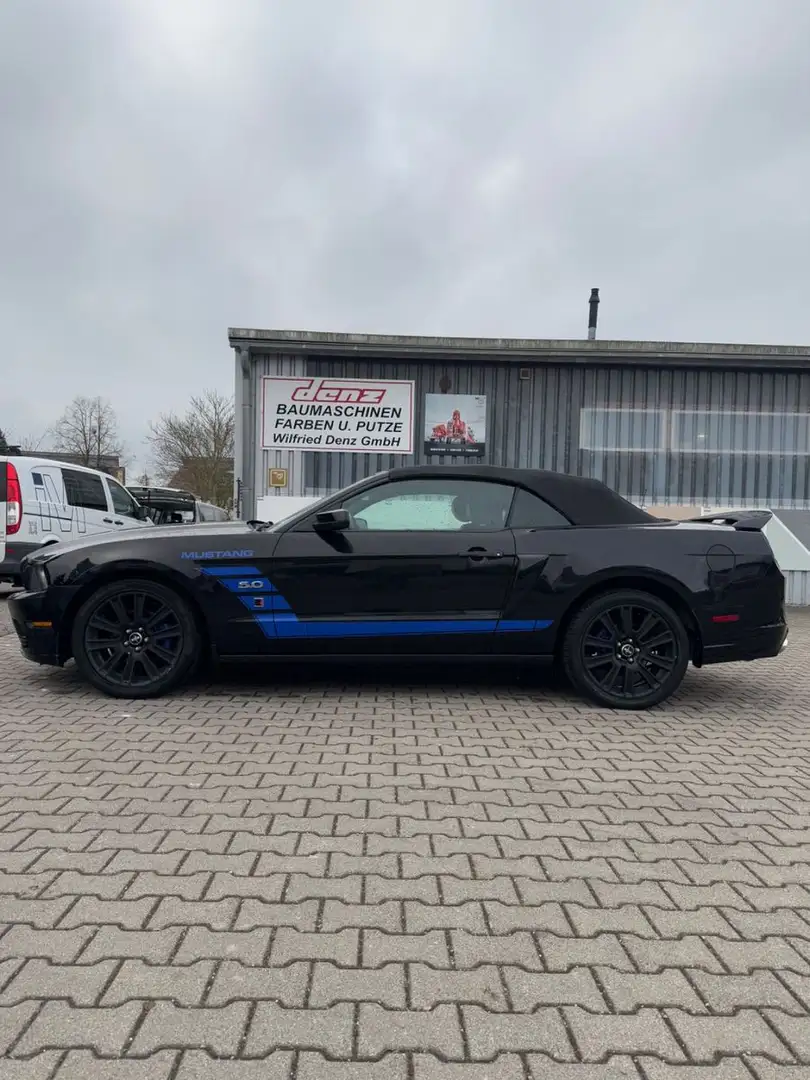 Ford Mustang GT Cabrio 5.0 V8 Schwarz - 2