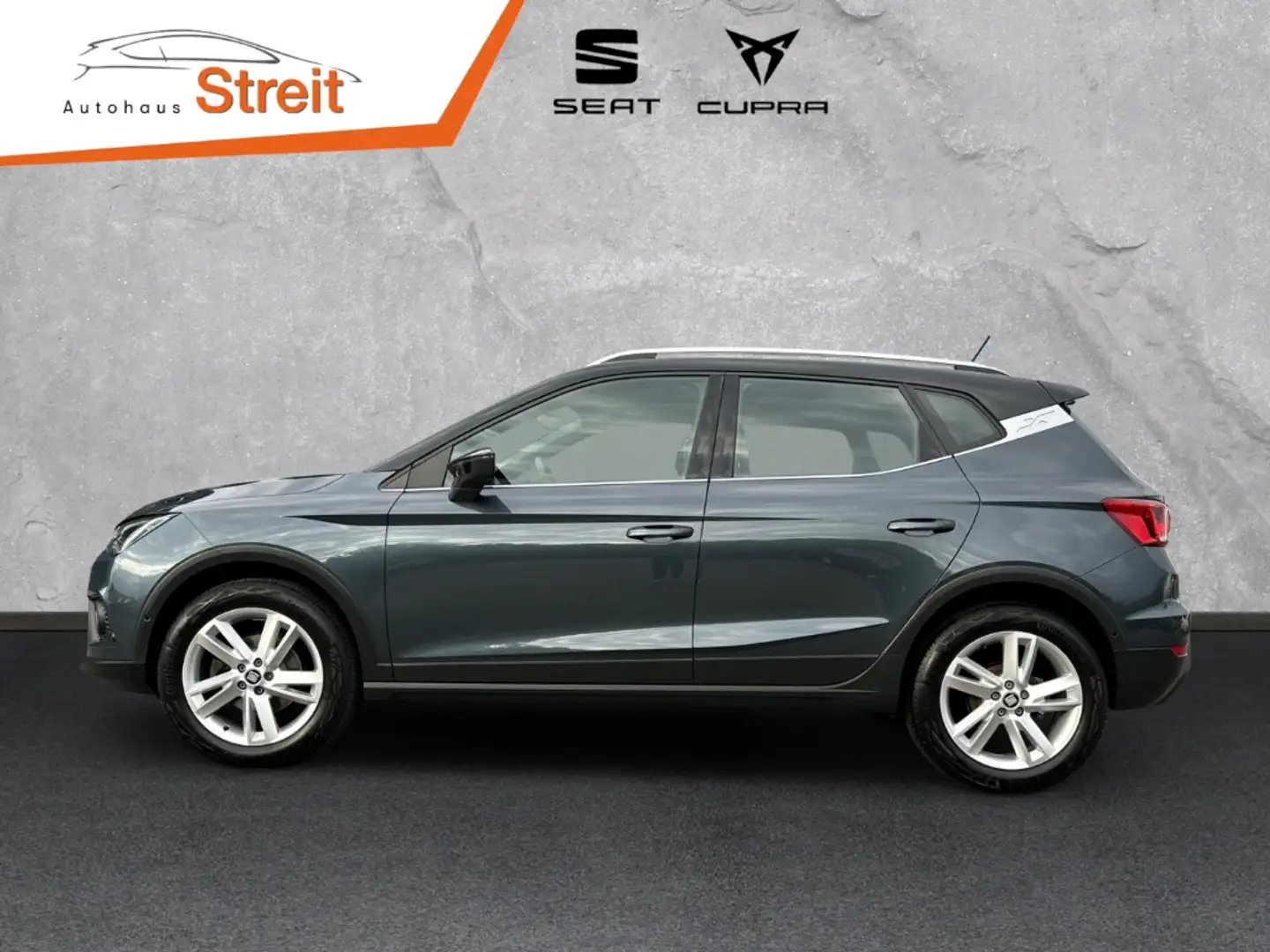 SEAT Arona FR BEATS FAST LANE 1.0 TSI 81 KW (110 PS) 7-Gang D Grau - 2