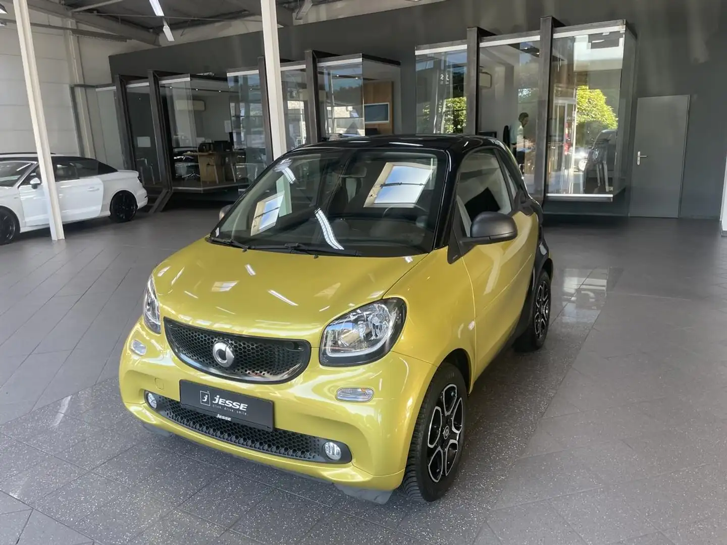 smart forTwo coupe passion Pano SHZ Klima Gold - 1