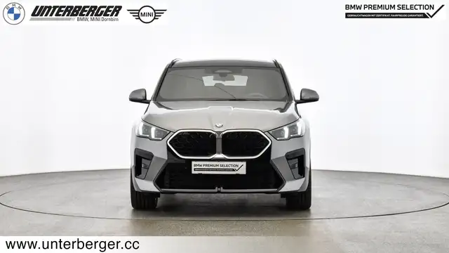 BMW X2 xDrive20d M Sportpaket // Anhängerkupplung // Head Ansicht 2