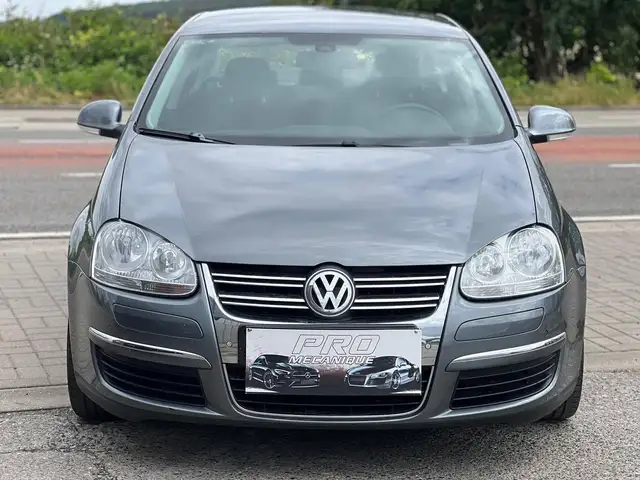 Volkswagen Jetta 1.6 CR TDi*Euro 5*Navi*Clim*Ve*Re*Vc*Ja*etc..