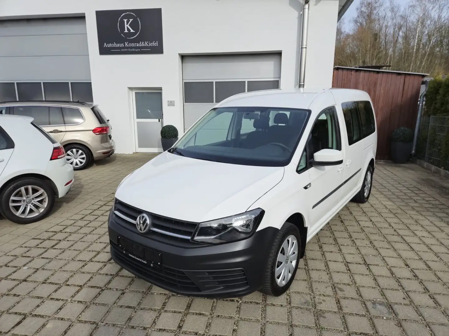 Volkswagen Caddy PKW Maxi BMT DSG/Automatik/7-Sitzer Blanc - 1