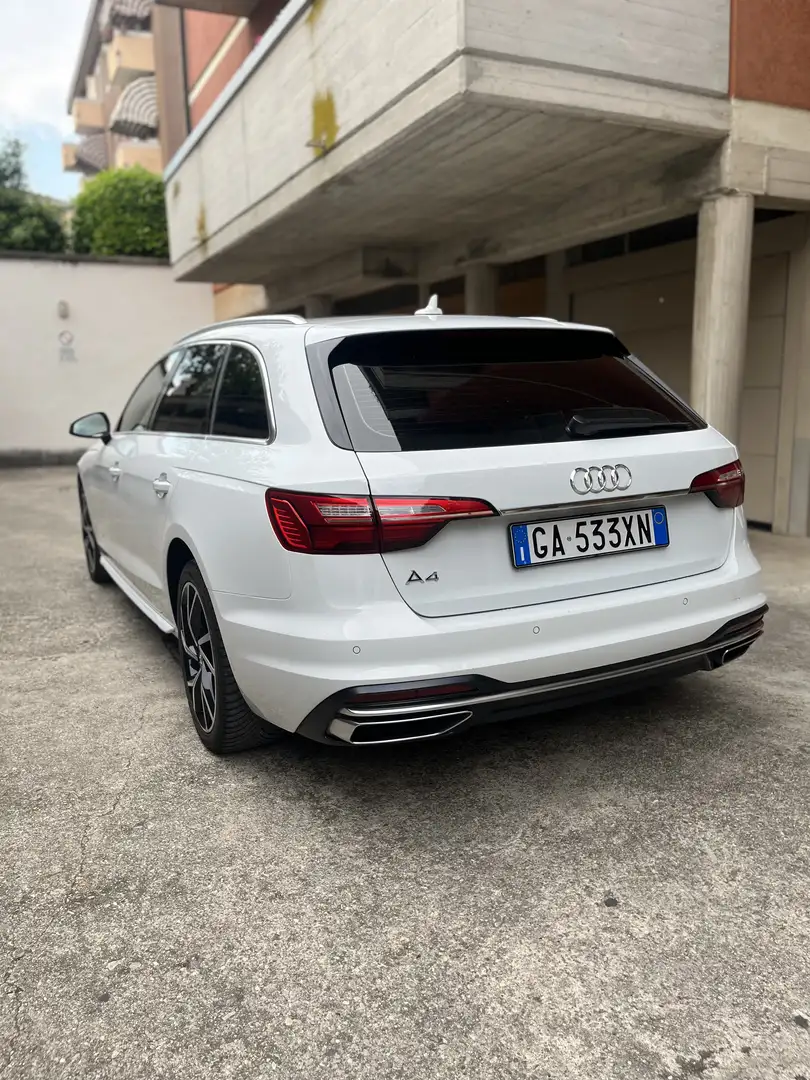 Audi A4 Avant 35 2.0 tfsi mhev Business 150cv s-tronic - 2