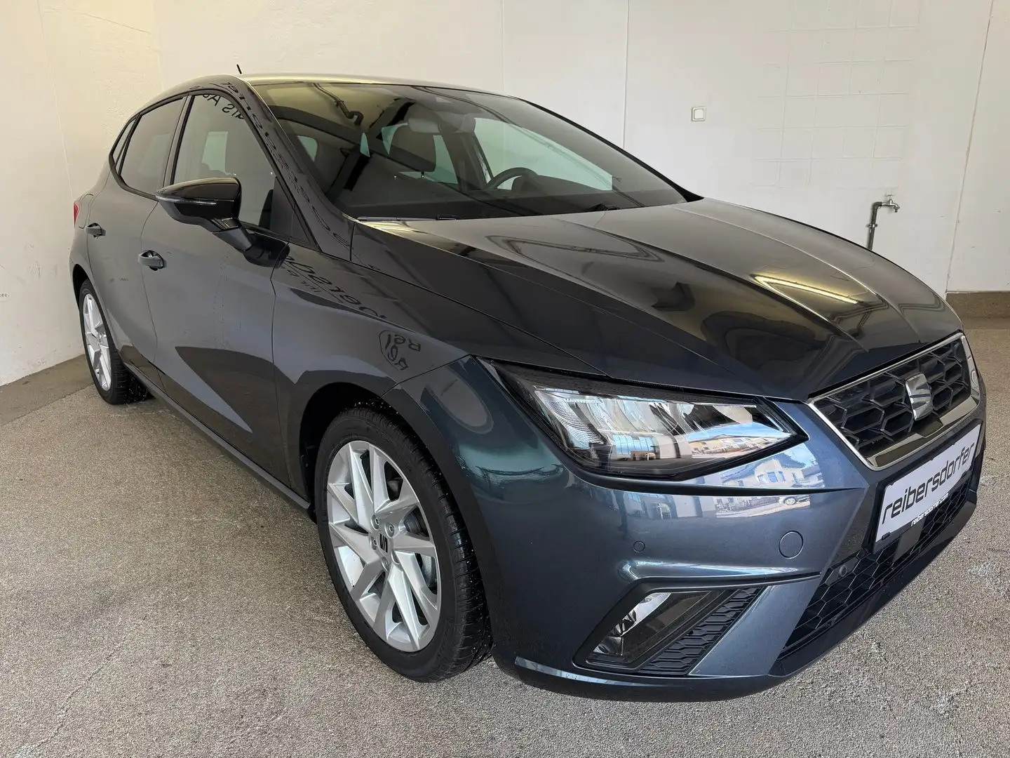 SEAT Ibiza FR Edition 1.0 TSI Gris - 2