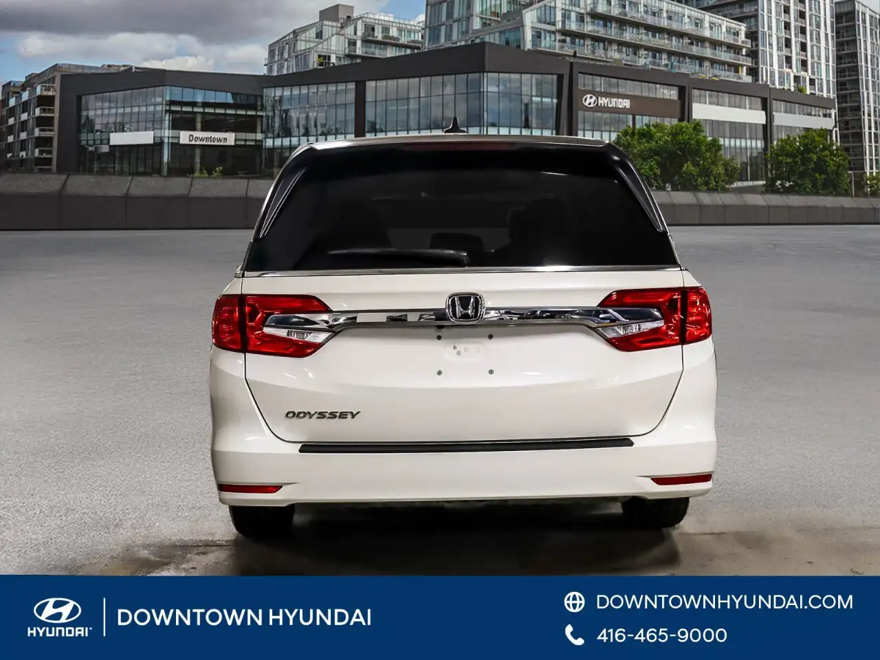 Honda Odyssey снимка Honda Odyssey