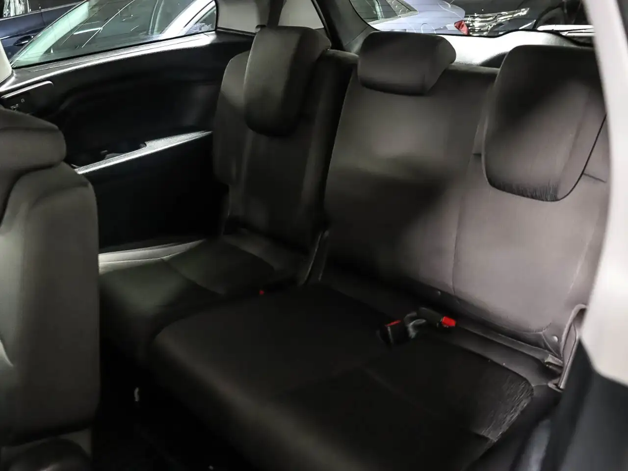Honda Odyssey снимка Honda Odyssey