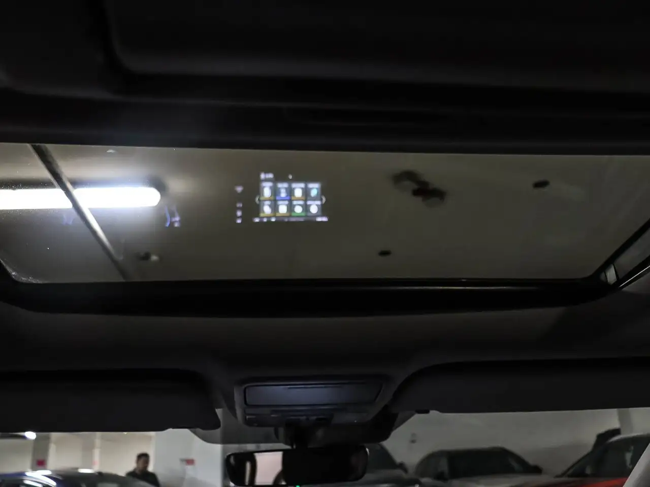 Honda Odyssey снимка Honda Odyssey