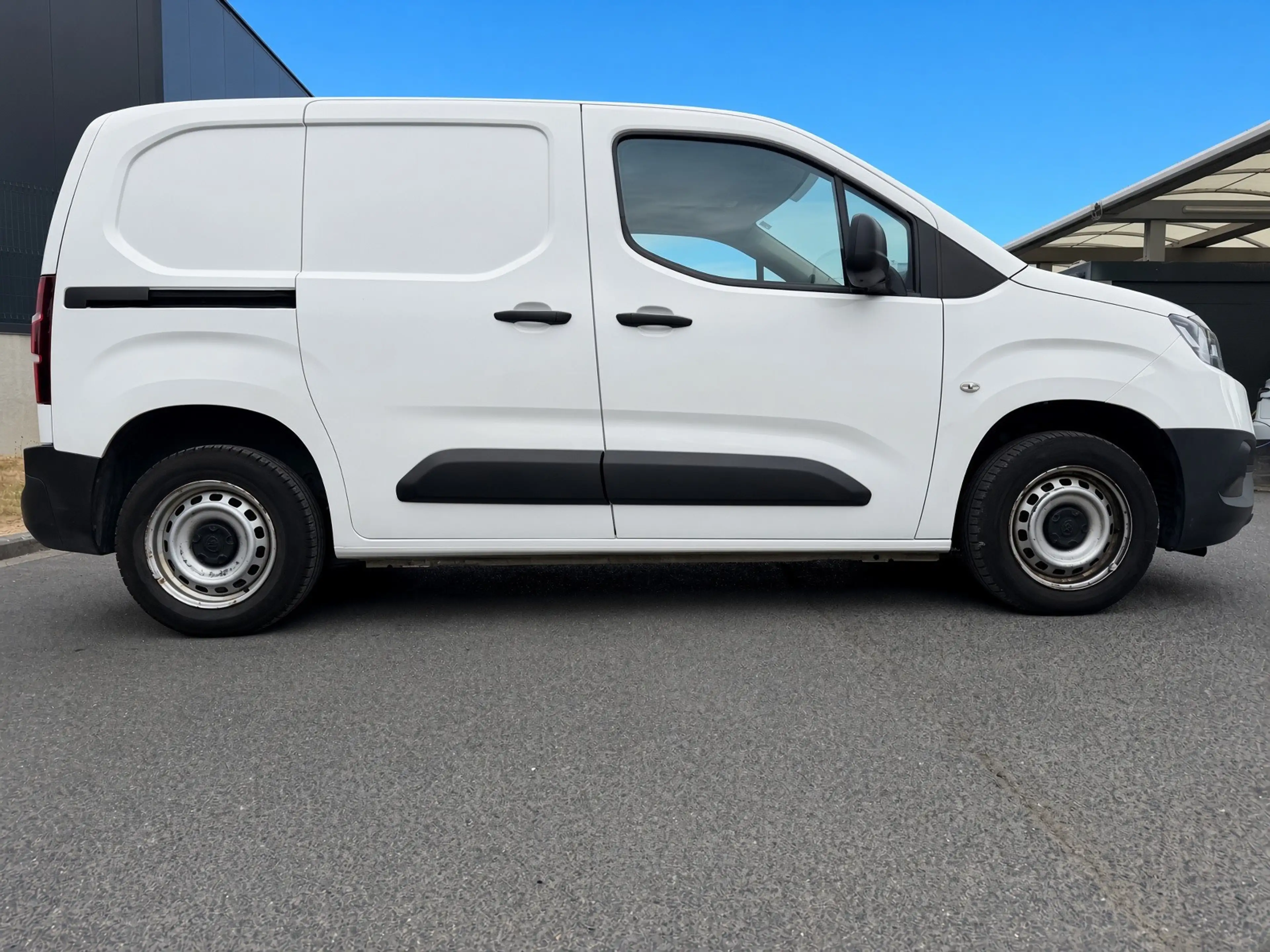 Toyota Proace City 1.6 D-4D Utilitaire 3 places*80.000 Kilométres!!!Garantie 1an* — photo 3