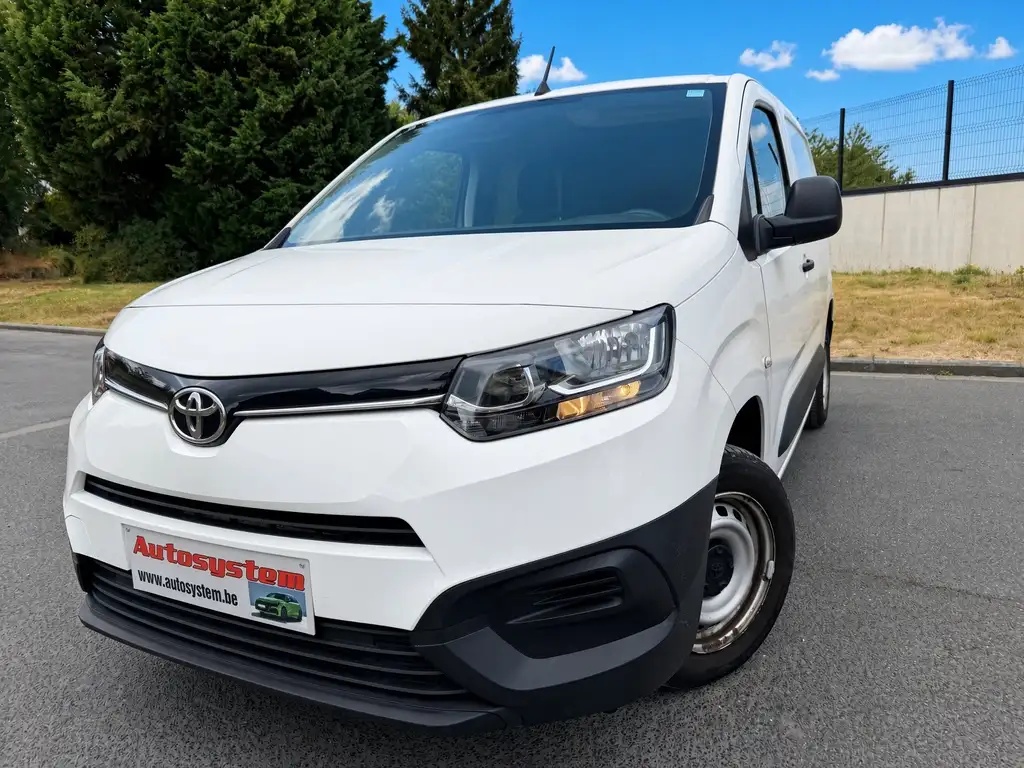 Toyota Proace City 2021 из Европы — купить под ключ