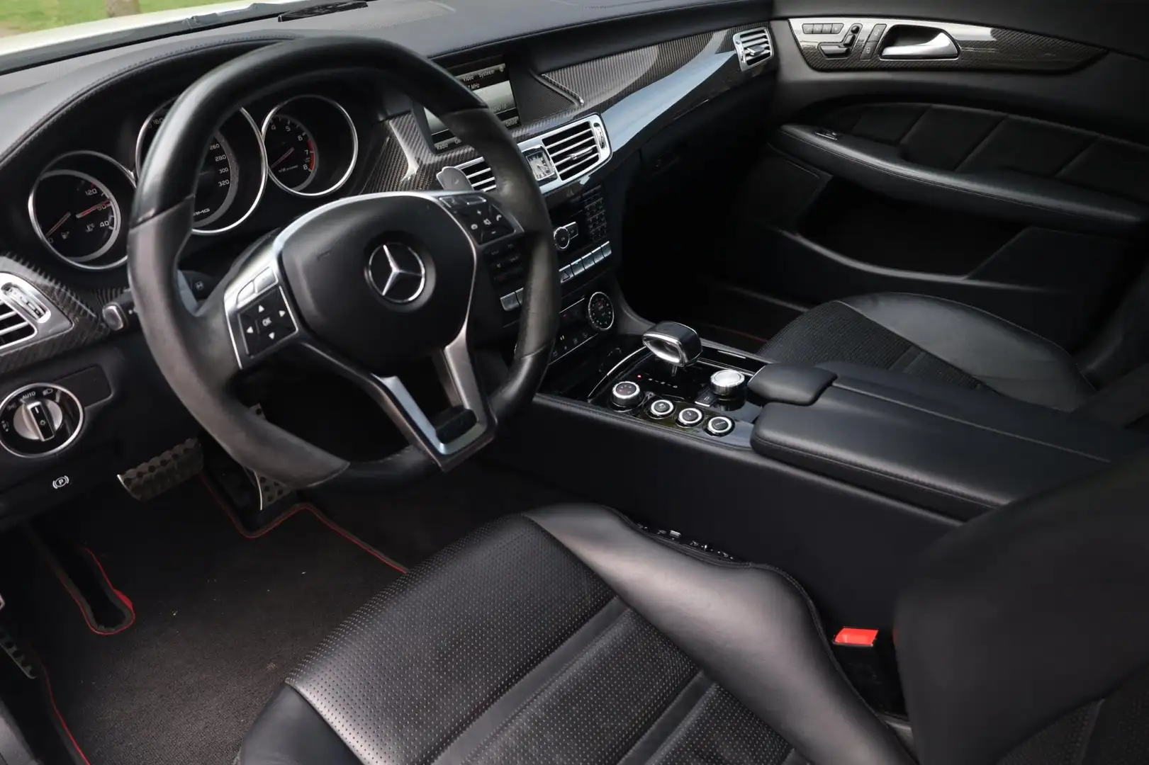 Mercedes-Benz CLS 63 AMG Shooting Brake V8 BI-TURBO 525PK Aut. | Full Led | Alb - 2