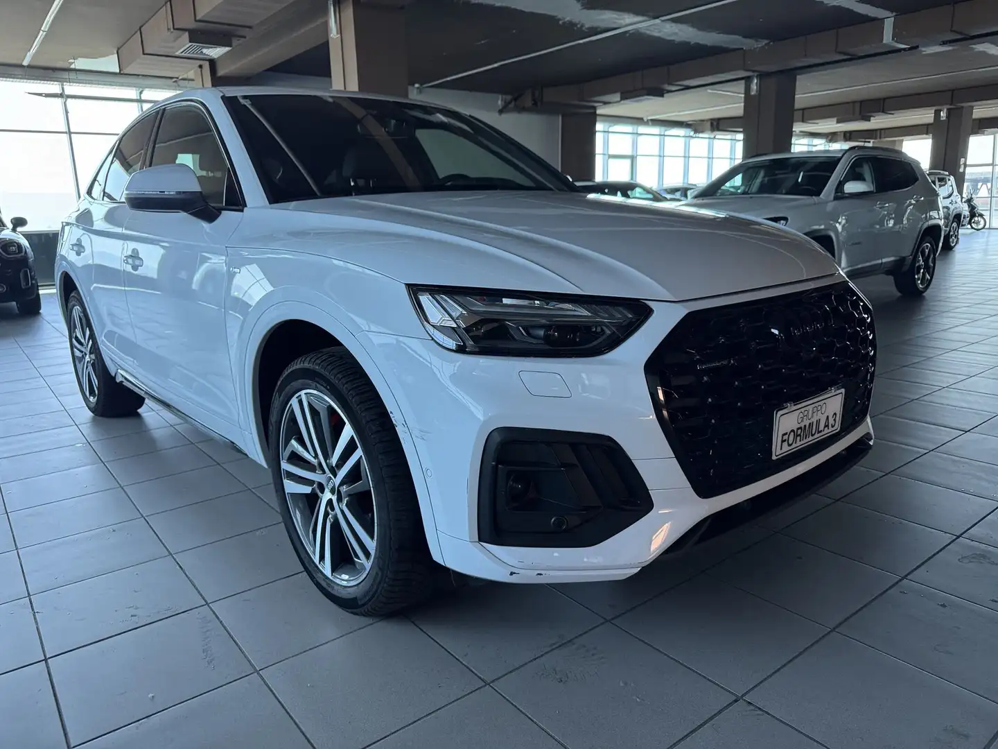 Audi Q5 SPB 40 TDI quattro S tronic S line plus Bianco - 2