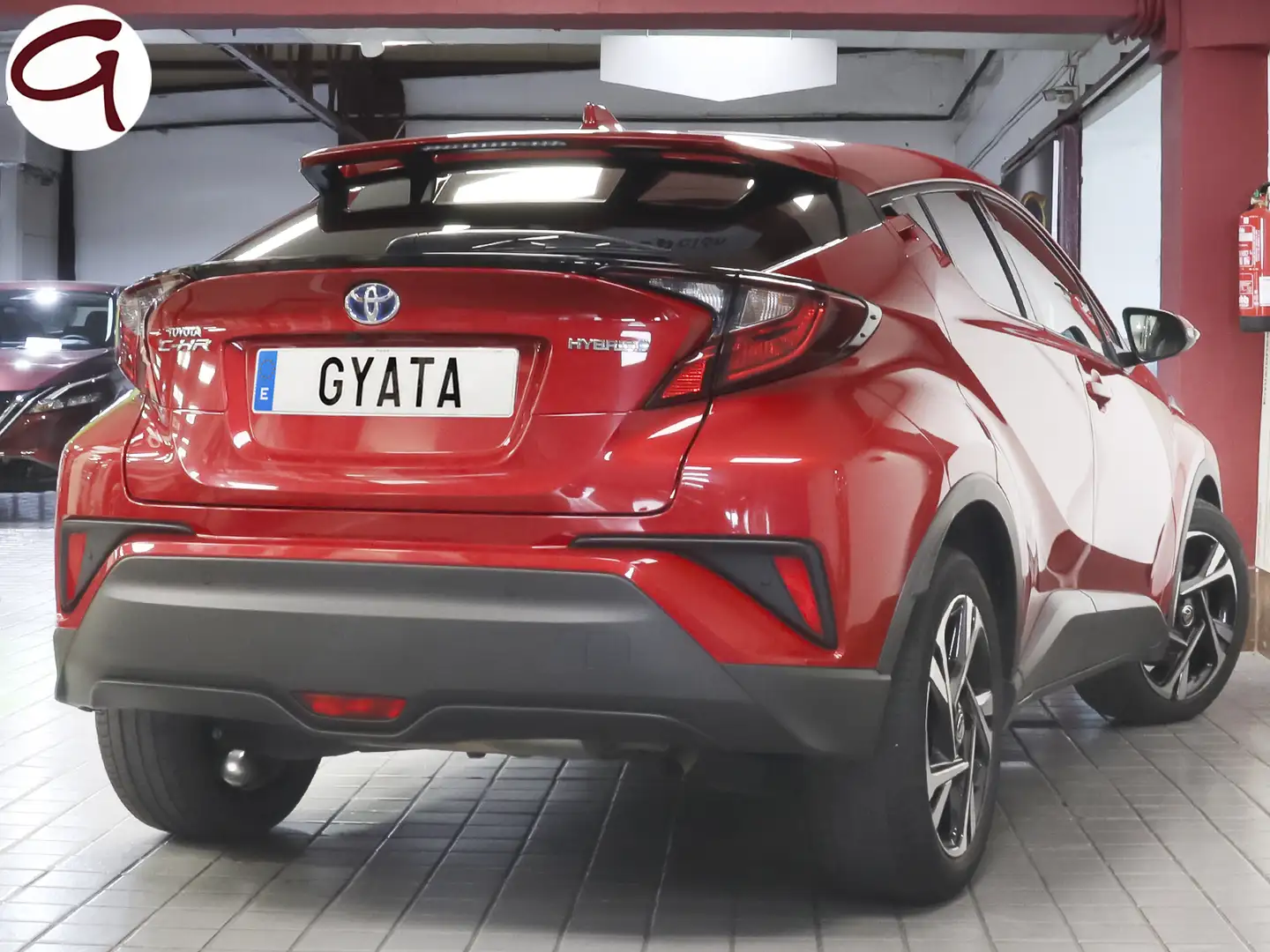 Toyota C-HR 125H Advance Rot - 2