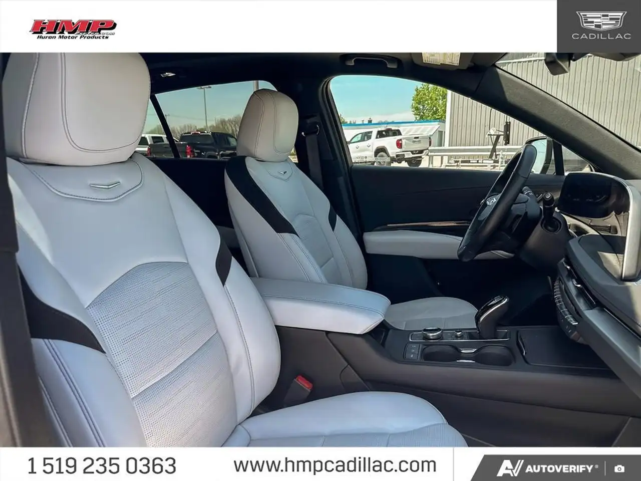 Cadillac XT4 photo Cadillac XT4