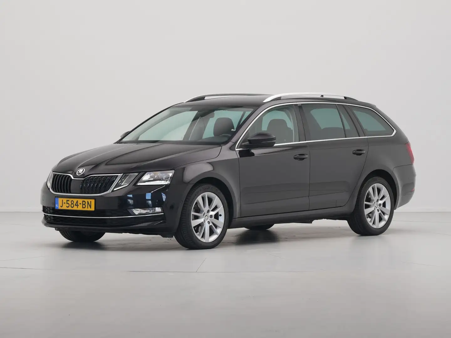 Skoda Octavia Combi 1.5 TSI 150pk DSG Greentech Business Edition Zwart - 2