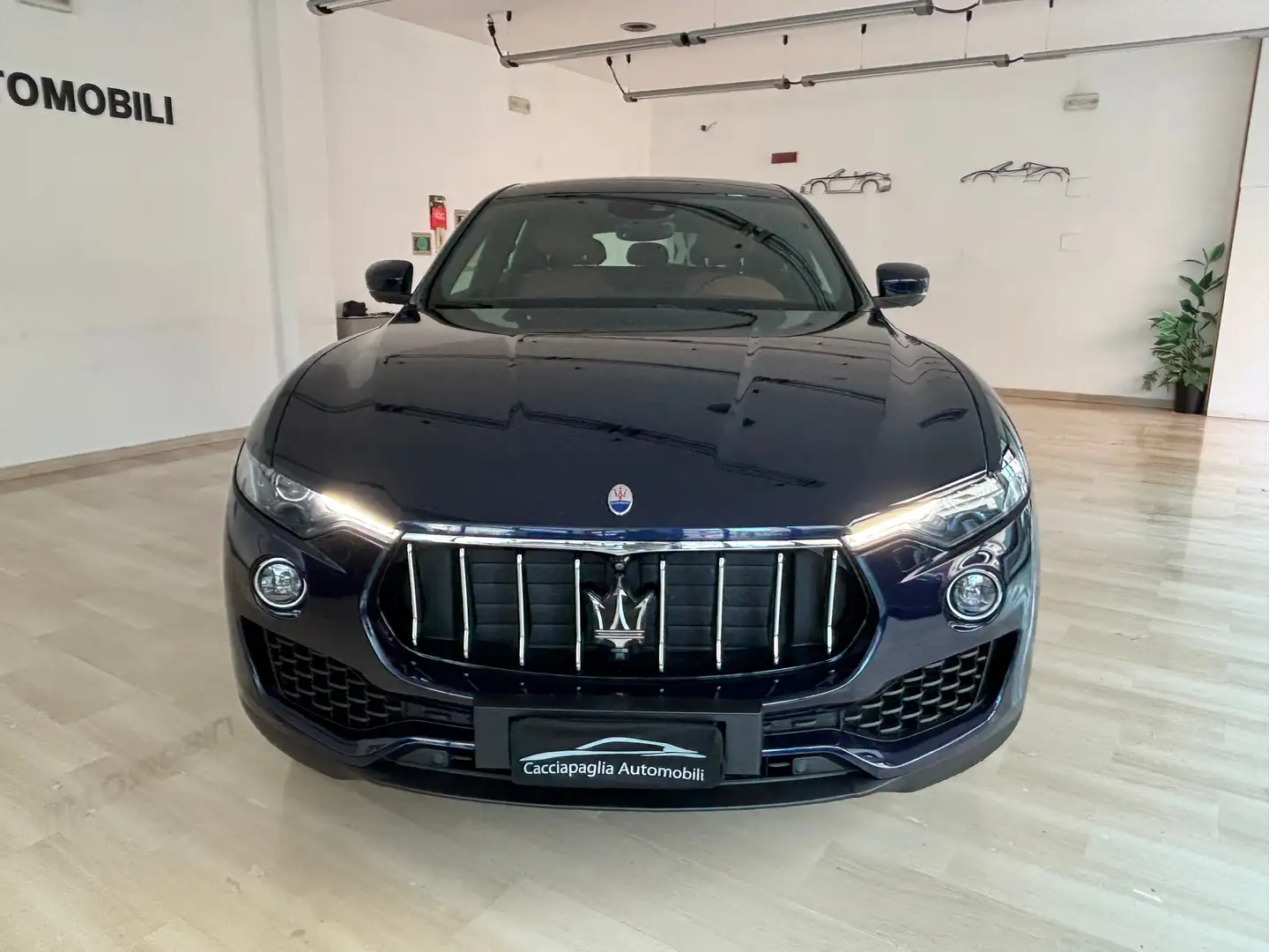 Maserati Levante 3.0 V6 Q4 Granlusso 275cv auto 2018 Blu/Azzurro - 2