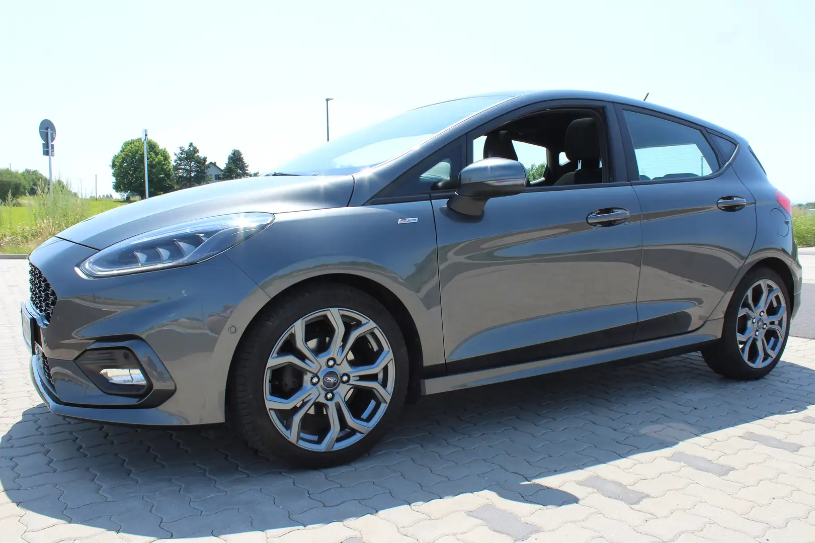 Ford Fiesta Fiesta 5-Türer ST-Line X LED Glasdach 8-fach Grau - 1