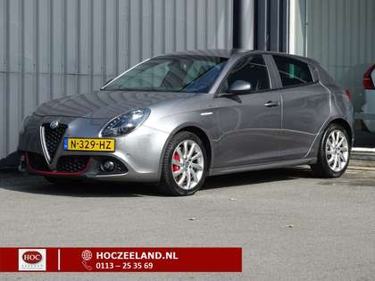 Alfa Romeo Giulietta 1.750 Turbo Veloce 240PK | Sportstoelen | Xenon