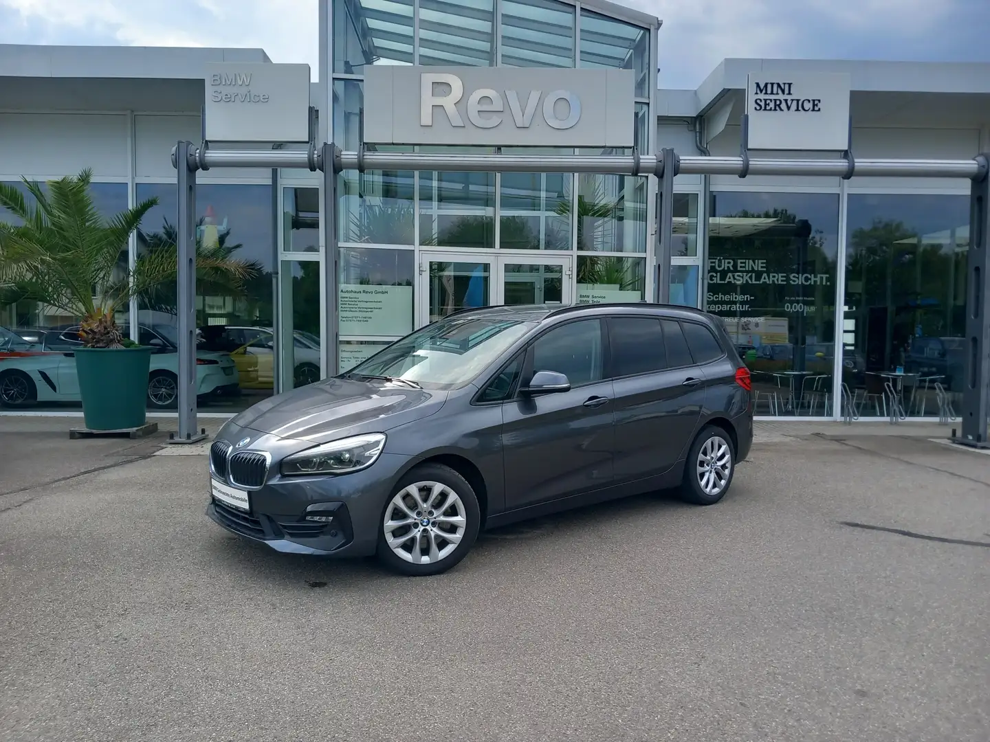 BMW 220 d Gran Tourer Aut Advantage Navi LED Tempo Parkass Grey - 1
