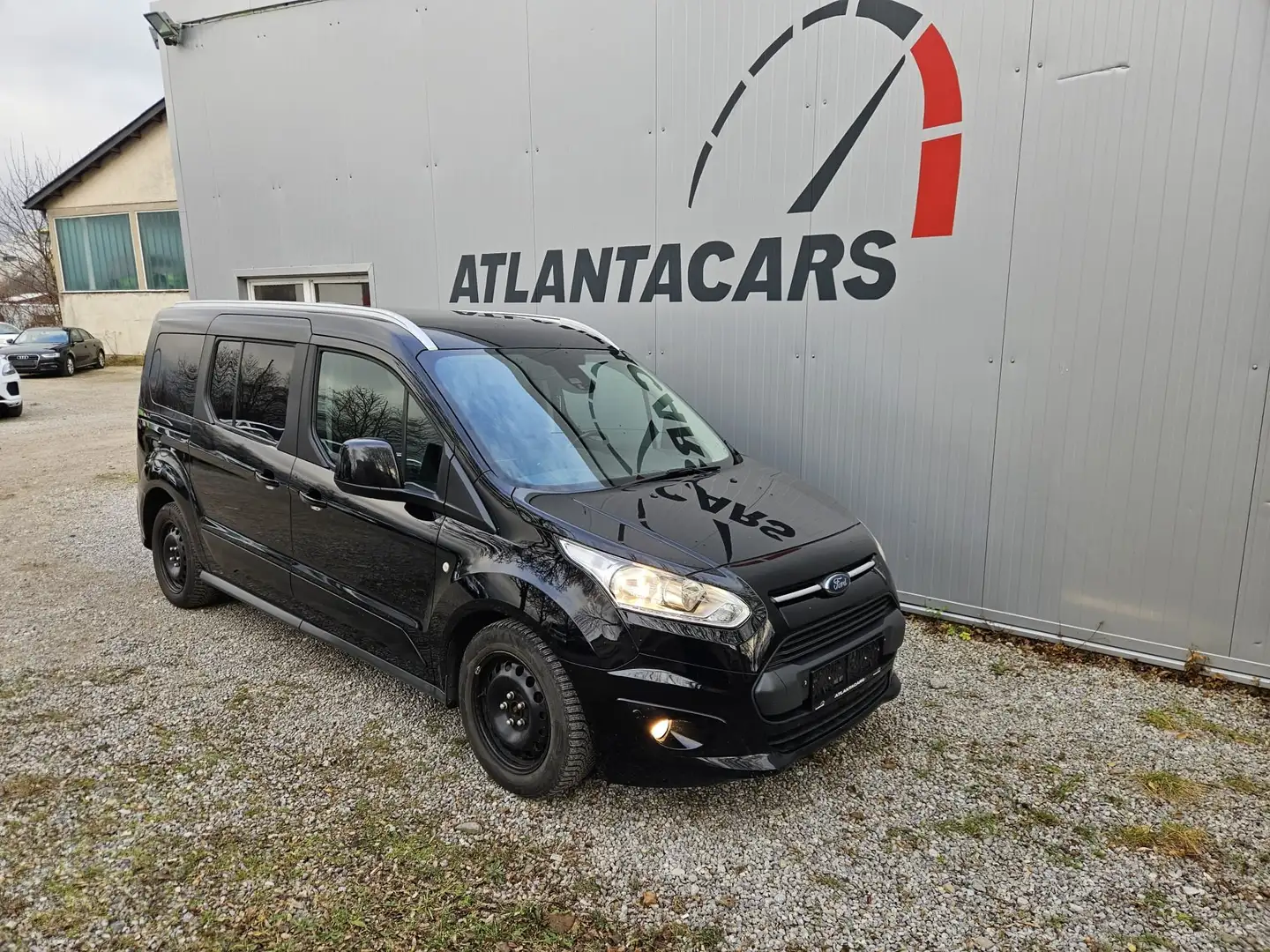Ford Tourneo Connect Titanium 1,5 TDCi Start/Stop L2 *7-SITZER* Schwarz - 2