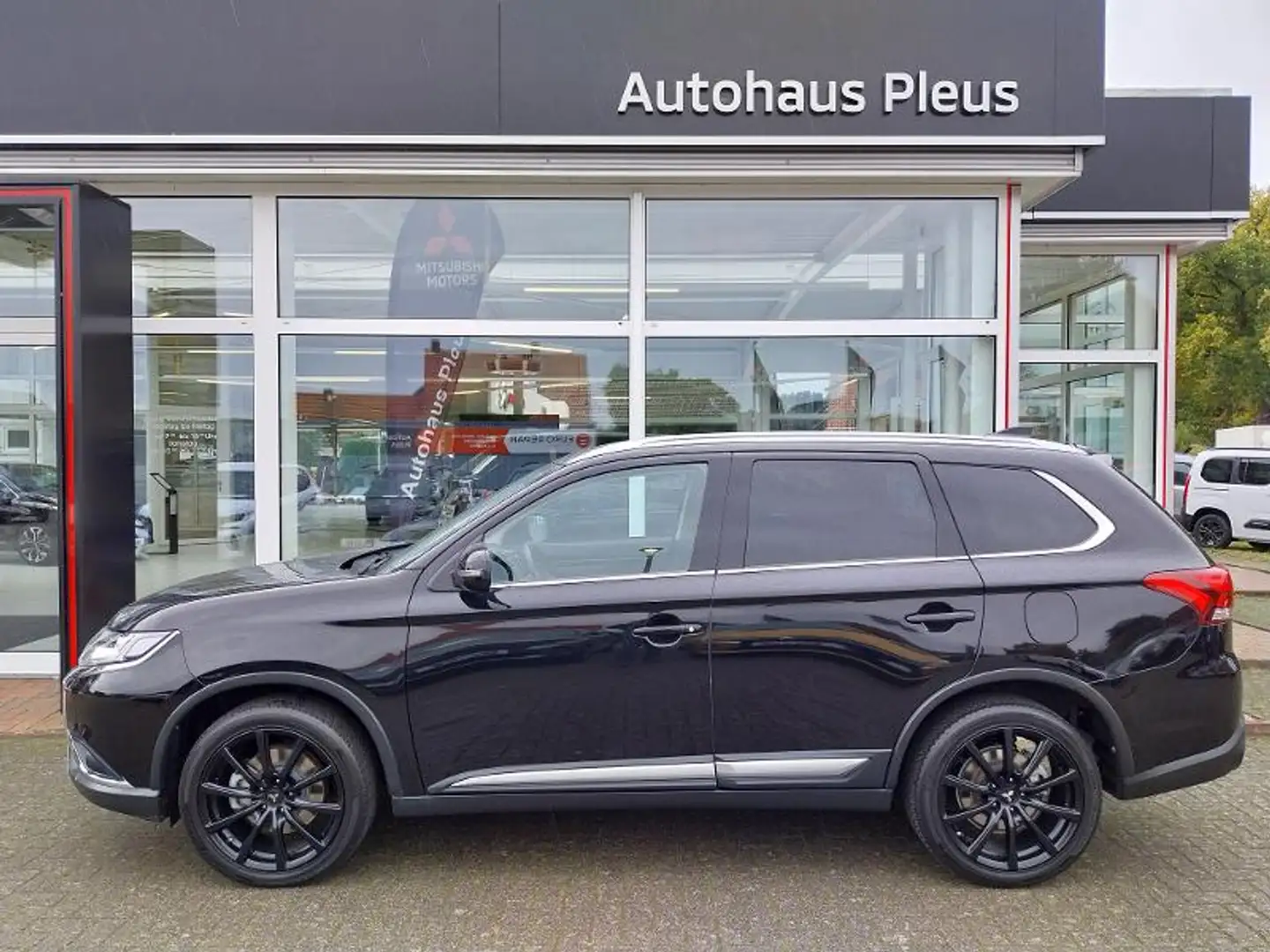 Mitsubishi Outlander Active 2.0 ClearTec 2WD CVT Zwart - 1