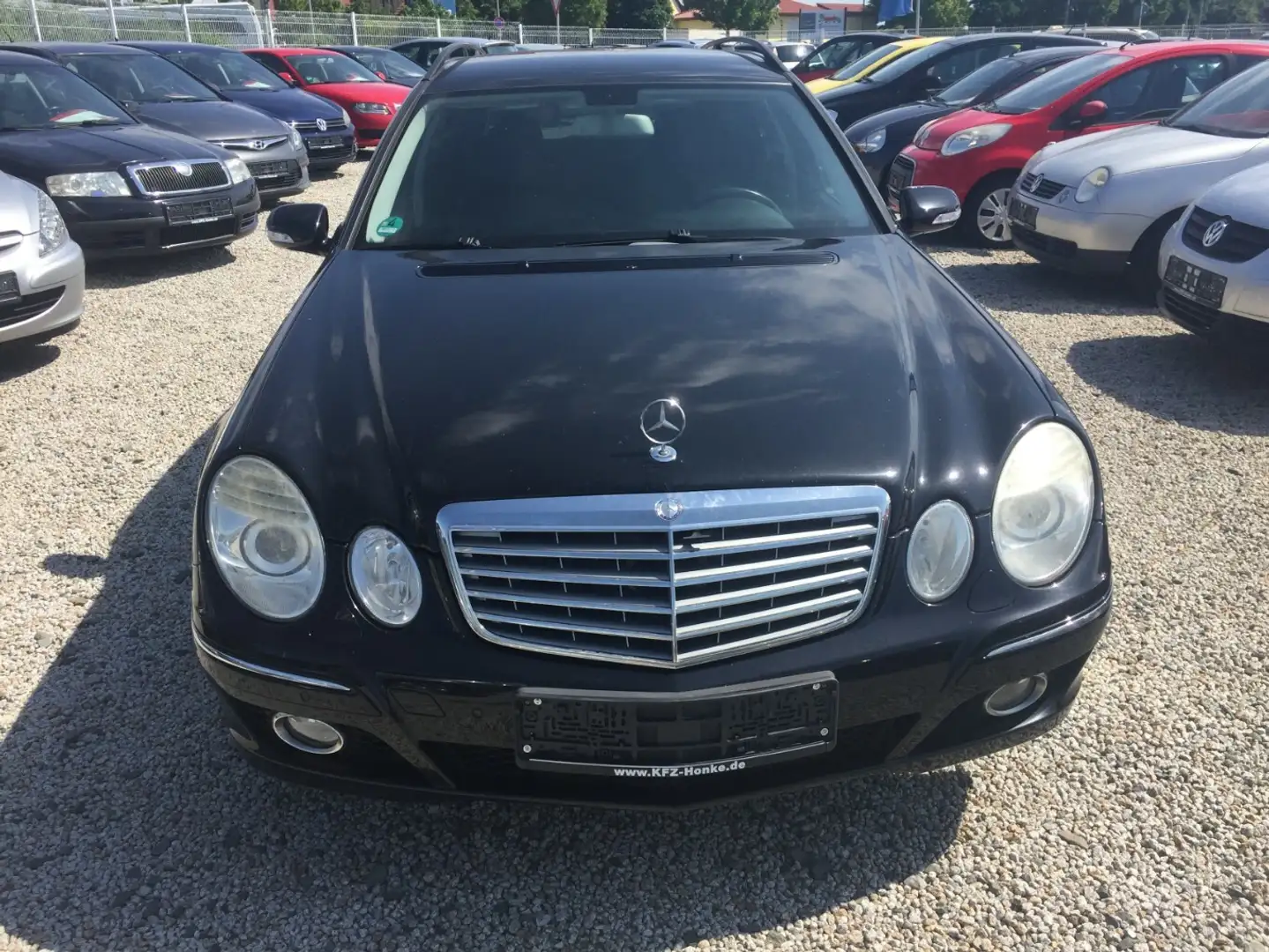 Mercedes-Benz E 200 T Elegance,Navi,Klimaaut.,Tüv Neu! Schwarz - 2