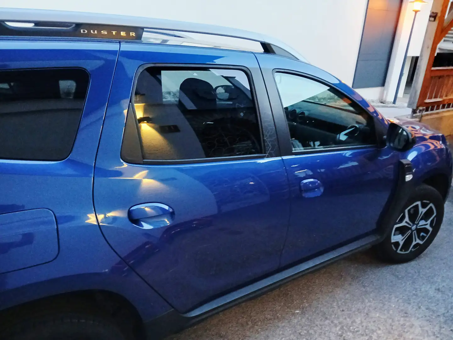 Dacia Duster Duster TCe 130 S Blau - 2