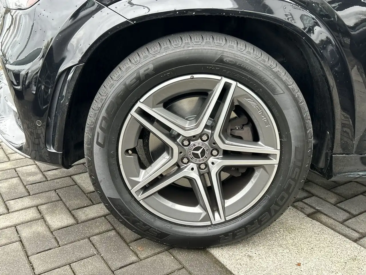 Mercedes-Benz GLE снимка Mercedes-Benz GLE