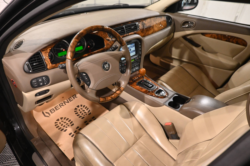 Jaguar S-Type S-Type 2.7 Turbo V6 24v EXECUTIVE / AUTO / TOIT OUVRANT / CUIR / GPS NAVIGATION /  FULL OPTIONS !! — photo 14