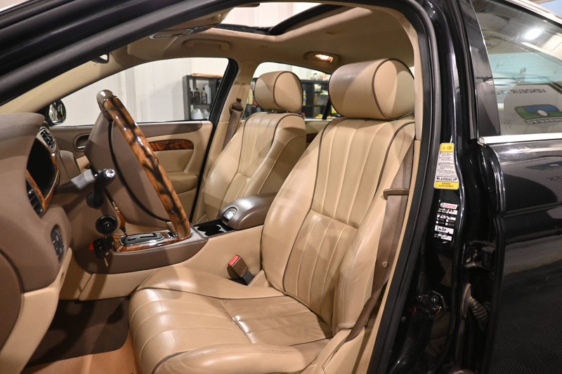 Jaguar S-Type S-Type 2.7 Turbo V6 24v EXECUTIVE / AUTO / TOIT OUVRANT / CUIR / GPS NAVIGATION /  FULL OPTIONS !! — photo 13