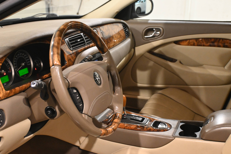 Jaguar S-Type S-Type 2.7 Turbo V6 24v EXECUTIVE / AUTO / TOIT OUVRANT / CUIR / GPS NAVIGATION /  FULL OPTIONS !! — photo 15