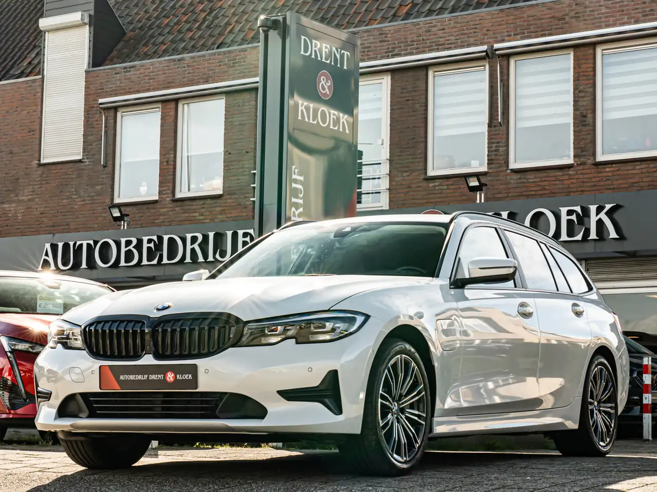 BMW 330