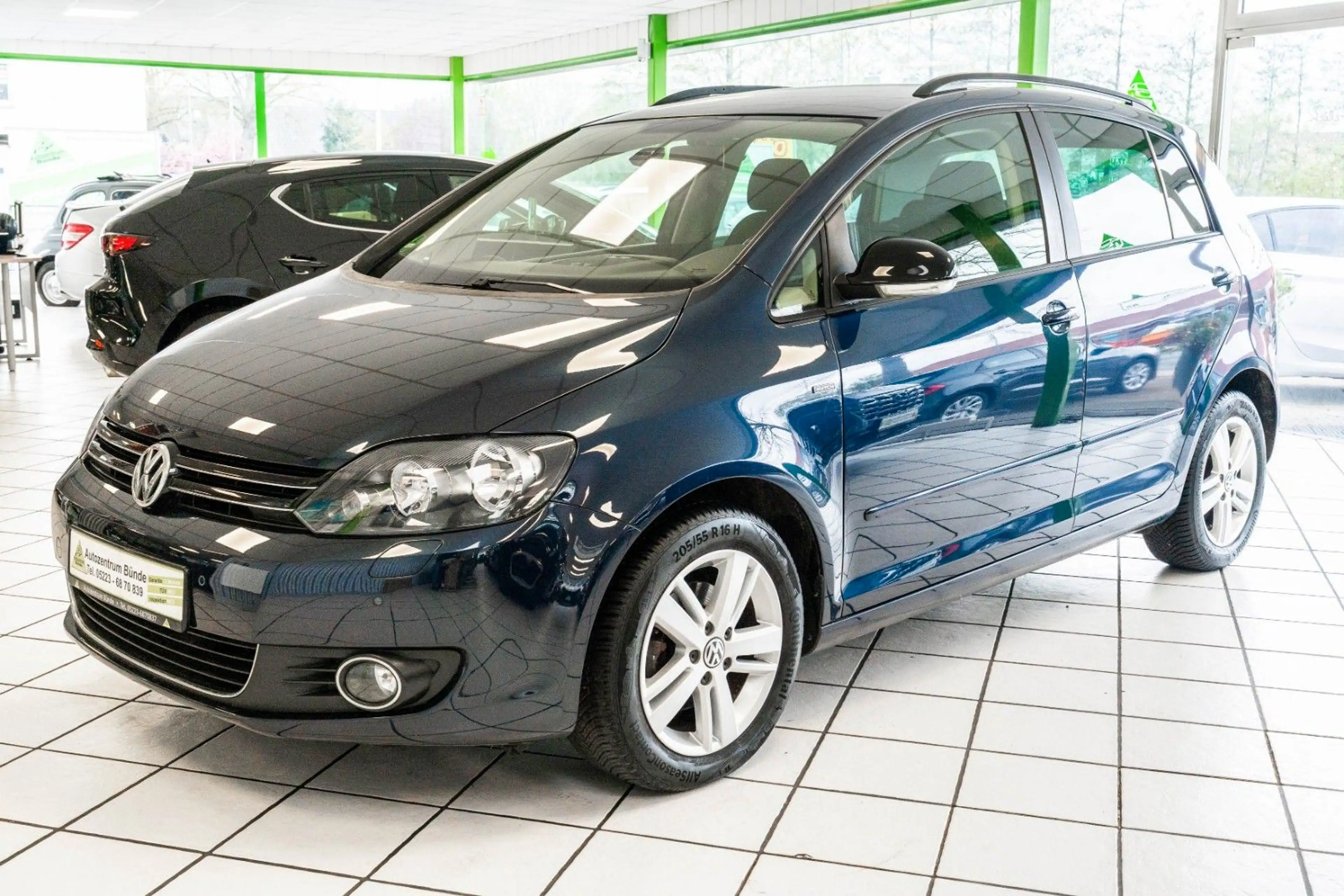 Volkswagen Golf Plus Match 1.2 Benzin Automatik 57.800 km — photo 5