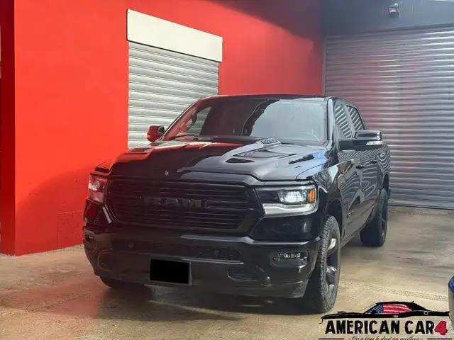 Dodge RAM 1500 SPORT 5.7 V8 - TVA Récupérable - CTTE 4 Places