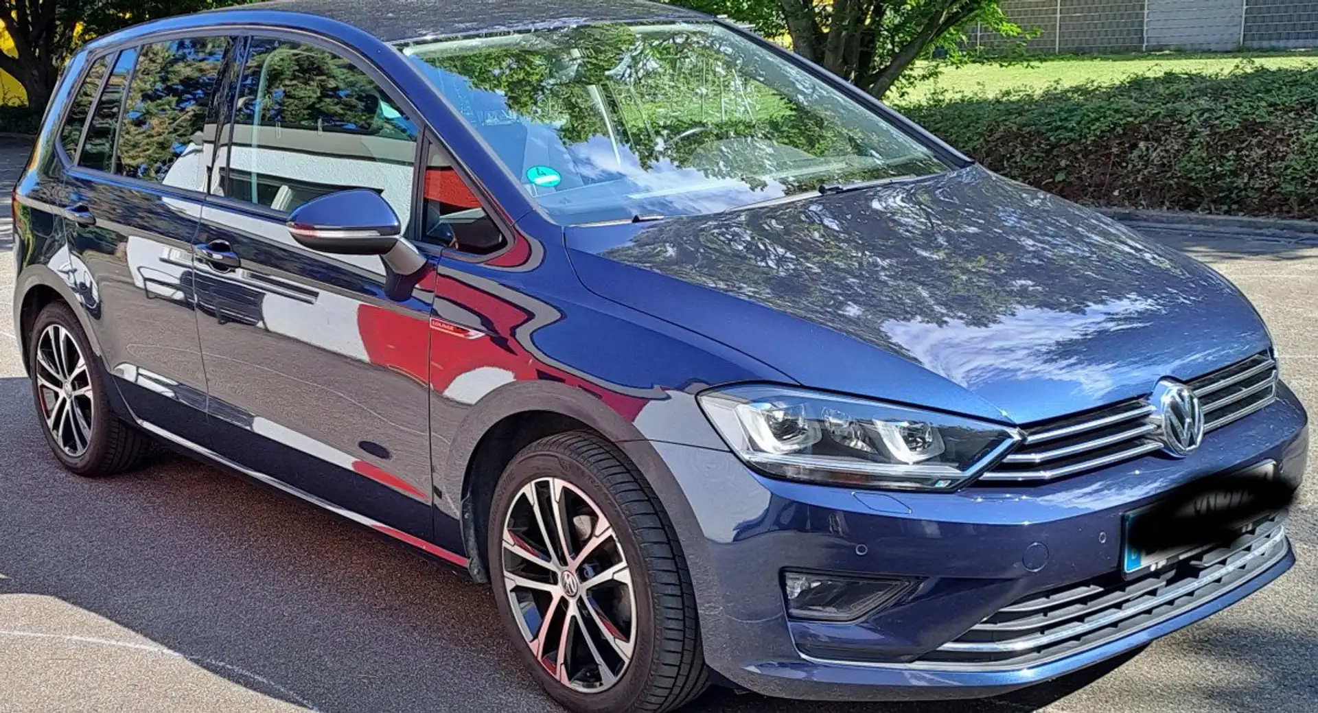 Volkswagen Golf Sportsvan (BlueMotion Technology) Navi/Klima/AHK/Kamera Bleu - 2
