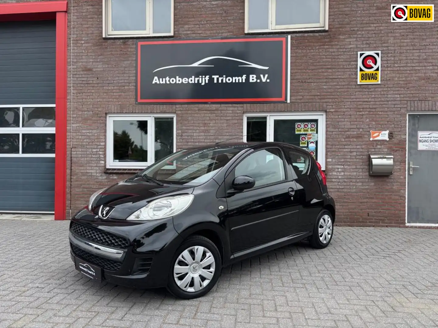 Peugeot 107 AUTOMAAT - AIRCO - ELEKTRISCH PAKKET..!! Zwart - 1