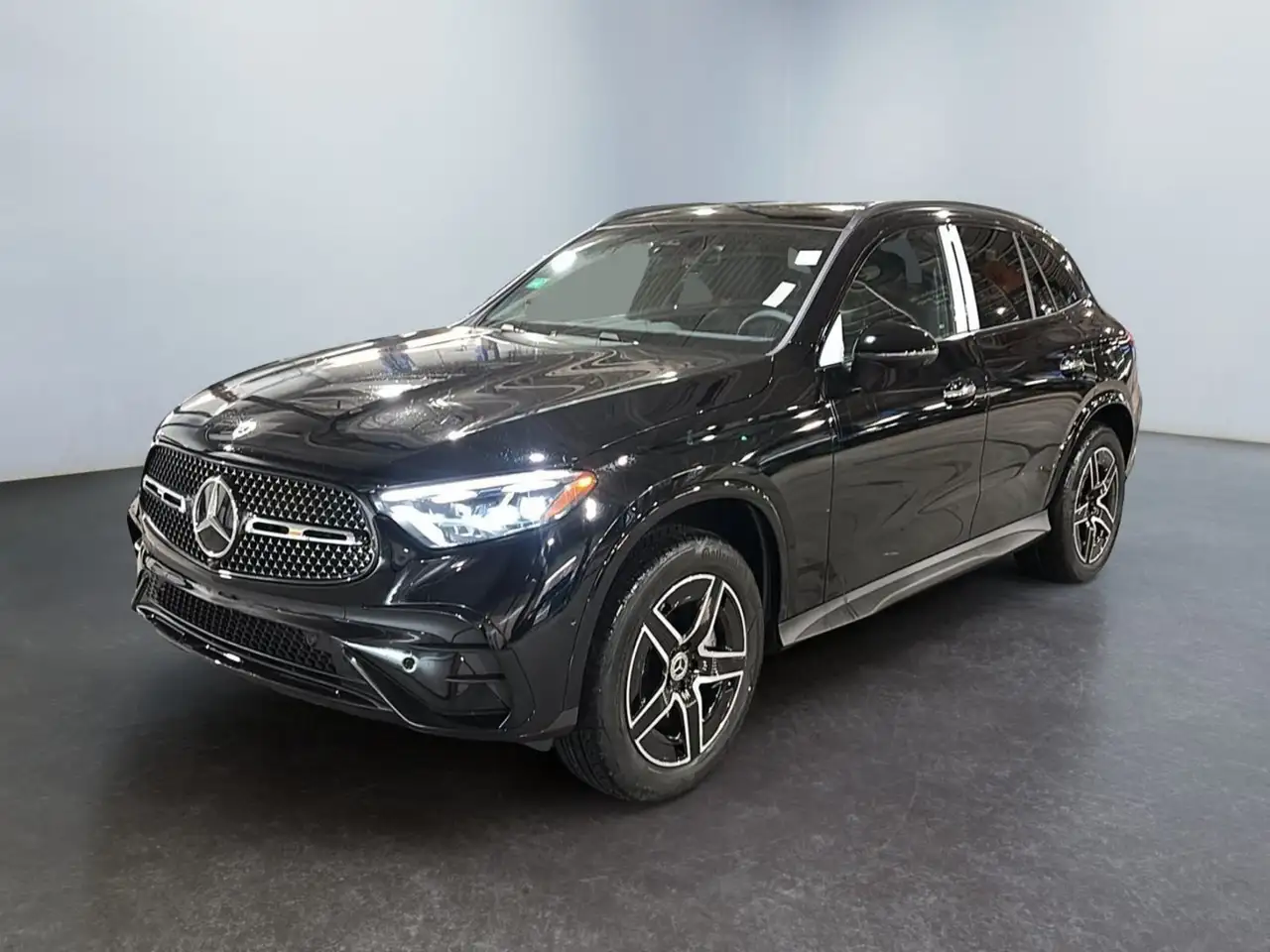 2026 Mercedes-Benz GLC