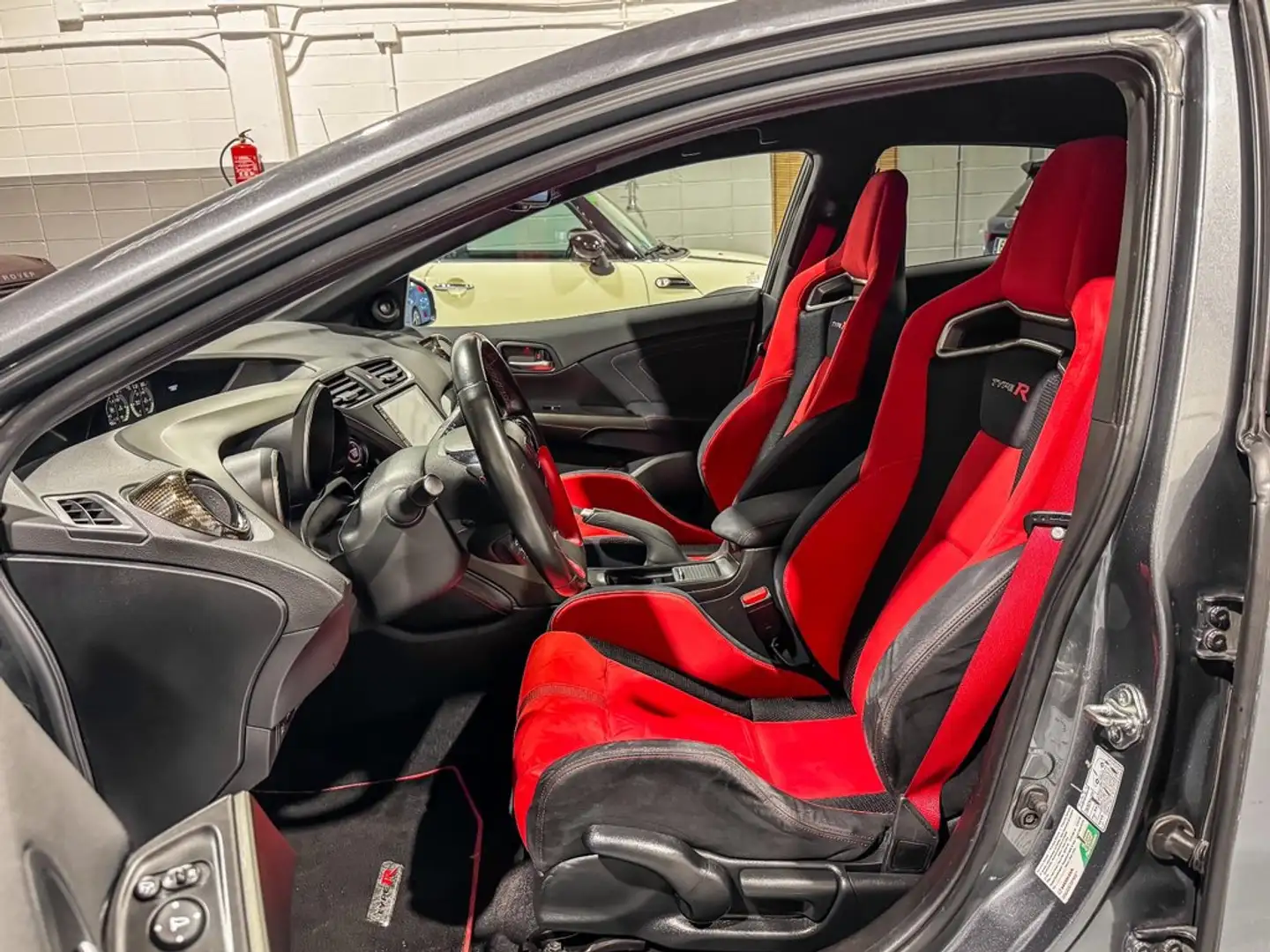 Honda Civic 2.0 VTEC Turbo Type R Gris - 2