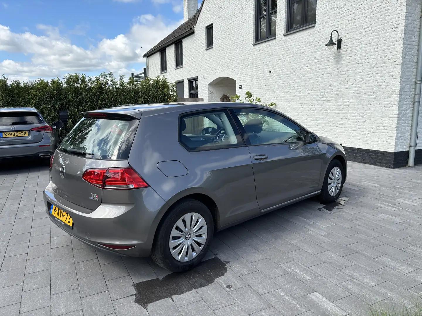 Volkswagen Golf Volkswagen Golf 7 1.2 TSI Easyline 3D 2013 Grijs Grijs - 2