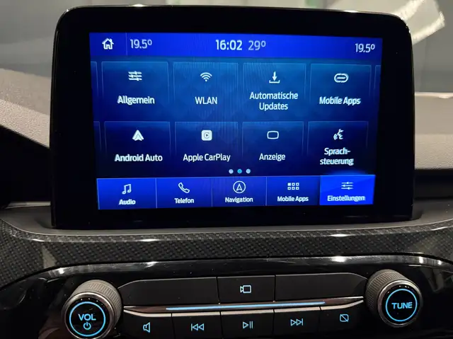 Ford Kuga view 23