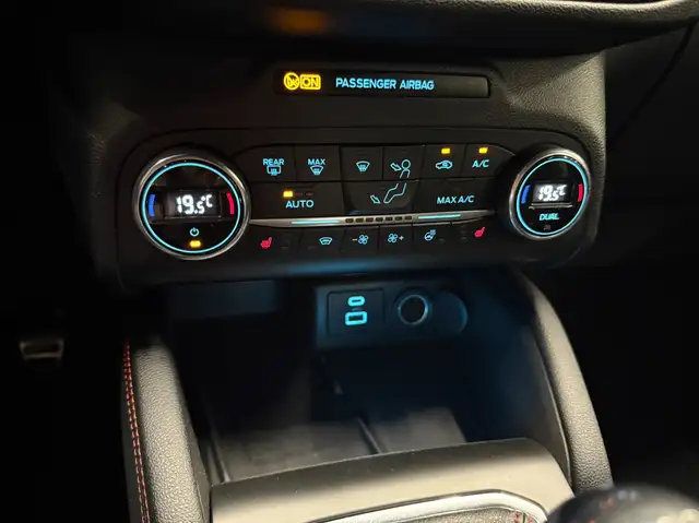 Ford Kuga view 24