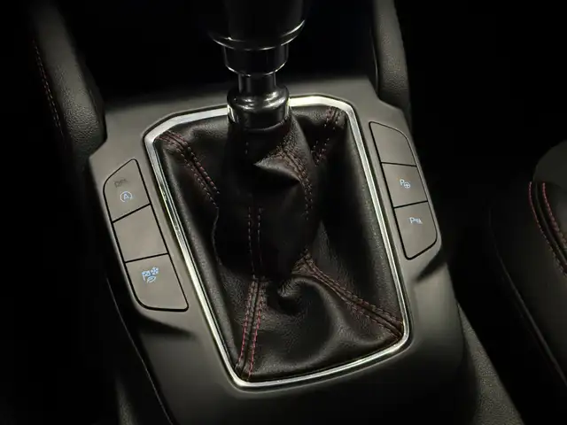 Ford Kuga view 25