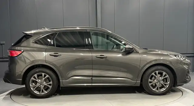 Ford Kuga view 10