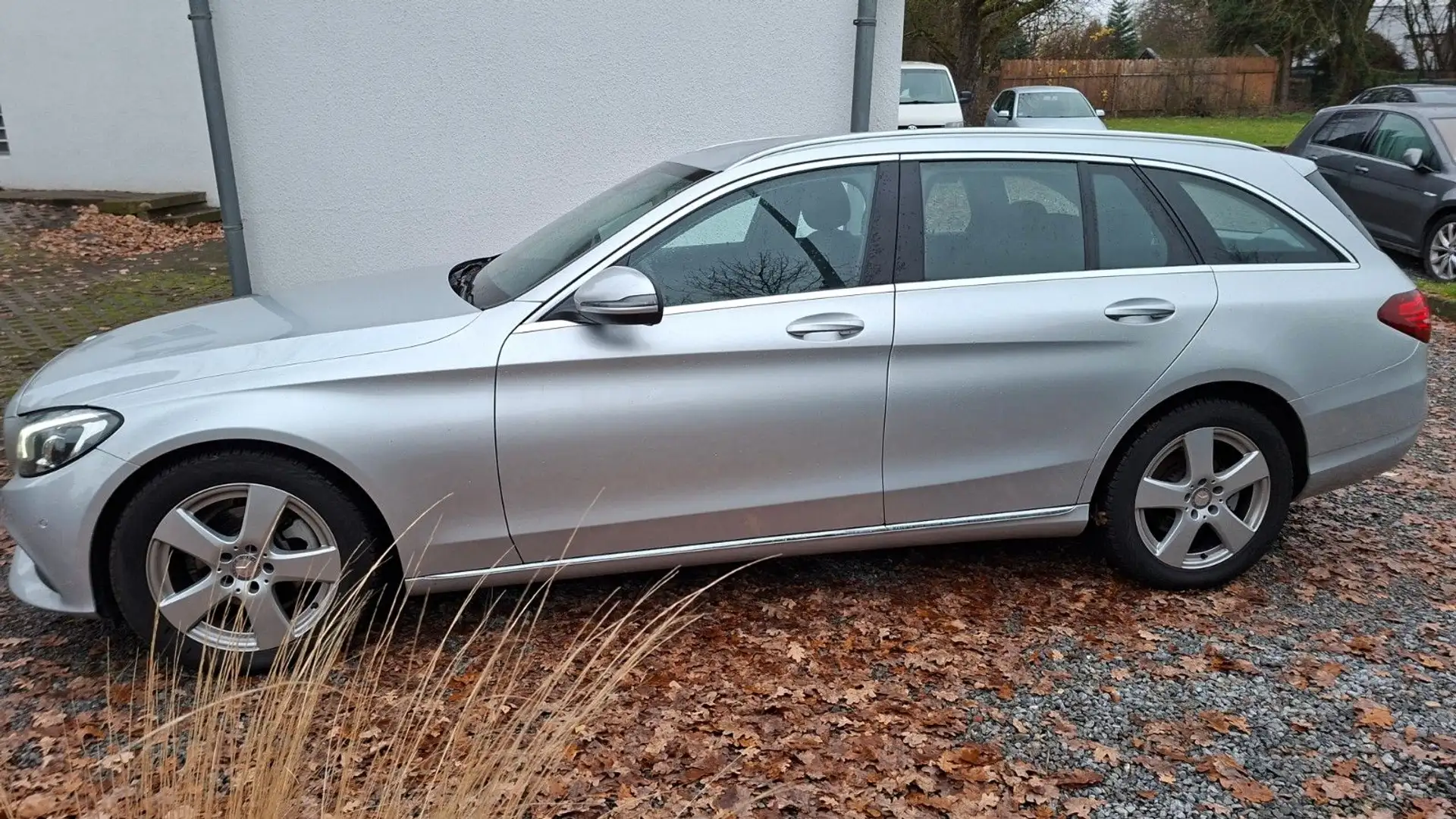 Mercedes-Benz C 180 180 T Avantgarde- erst 39tkm- Navi- AHK Argent - 2