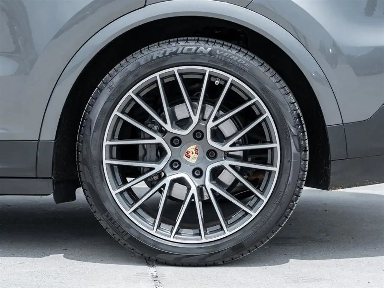Porsche Cayenne photo Porsche Cayenne