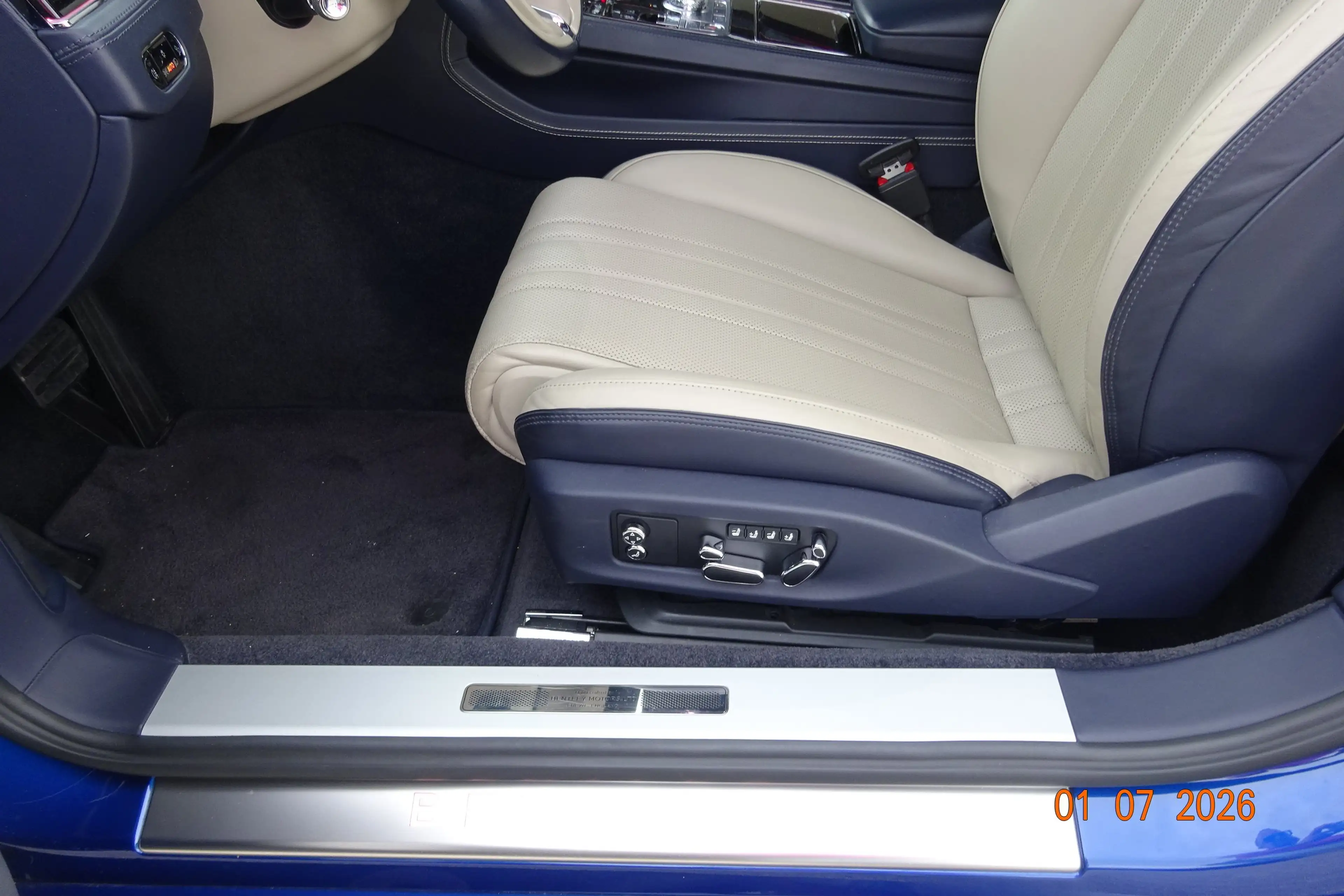 Bentley Continental GT W12 "Toppreis" — photo 8