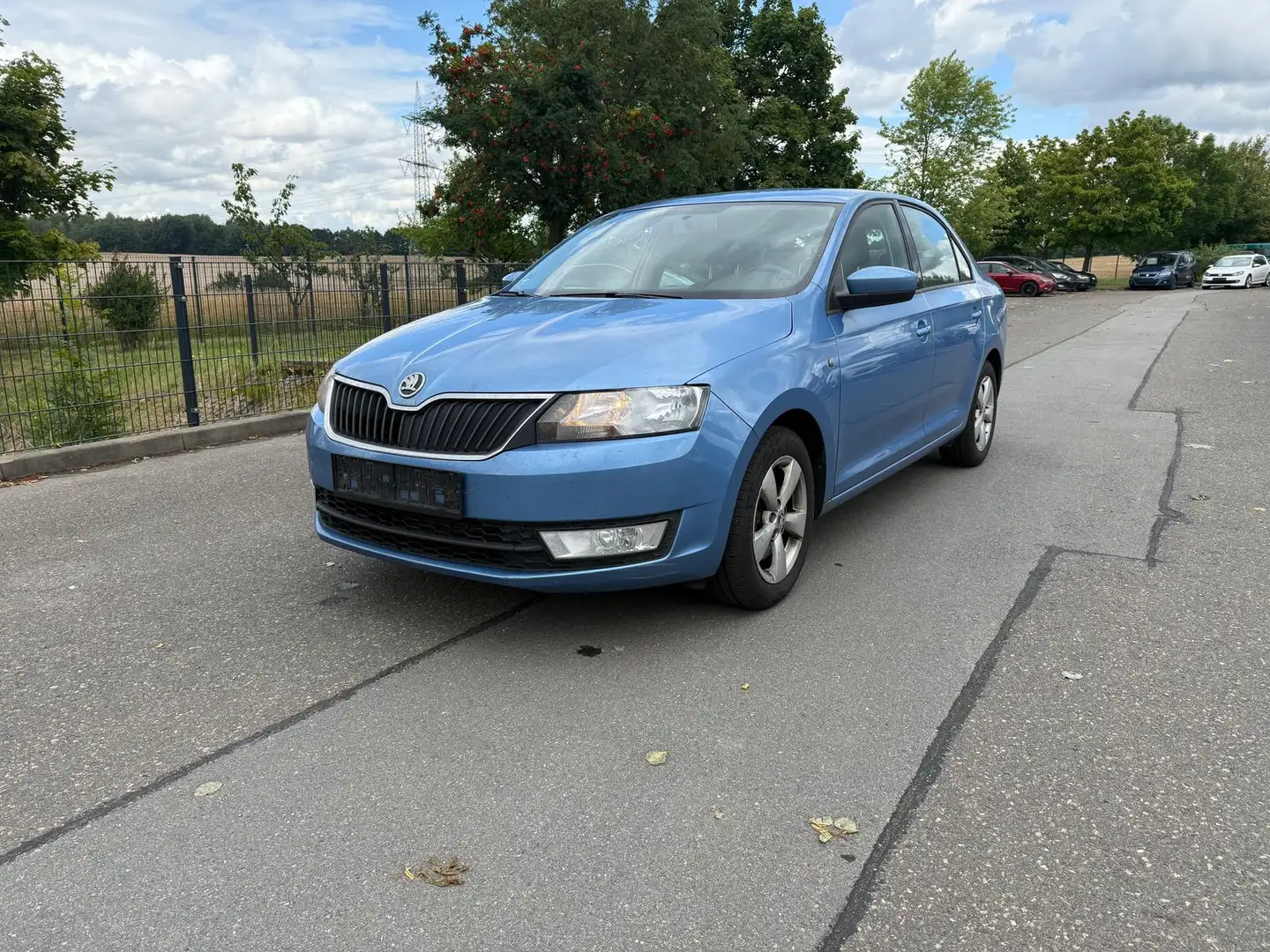 Skoda Rapid/Spaceback Liano 1.6 TDI Ambition Temp.|AHK|Klima Blau - 2