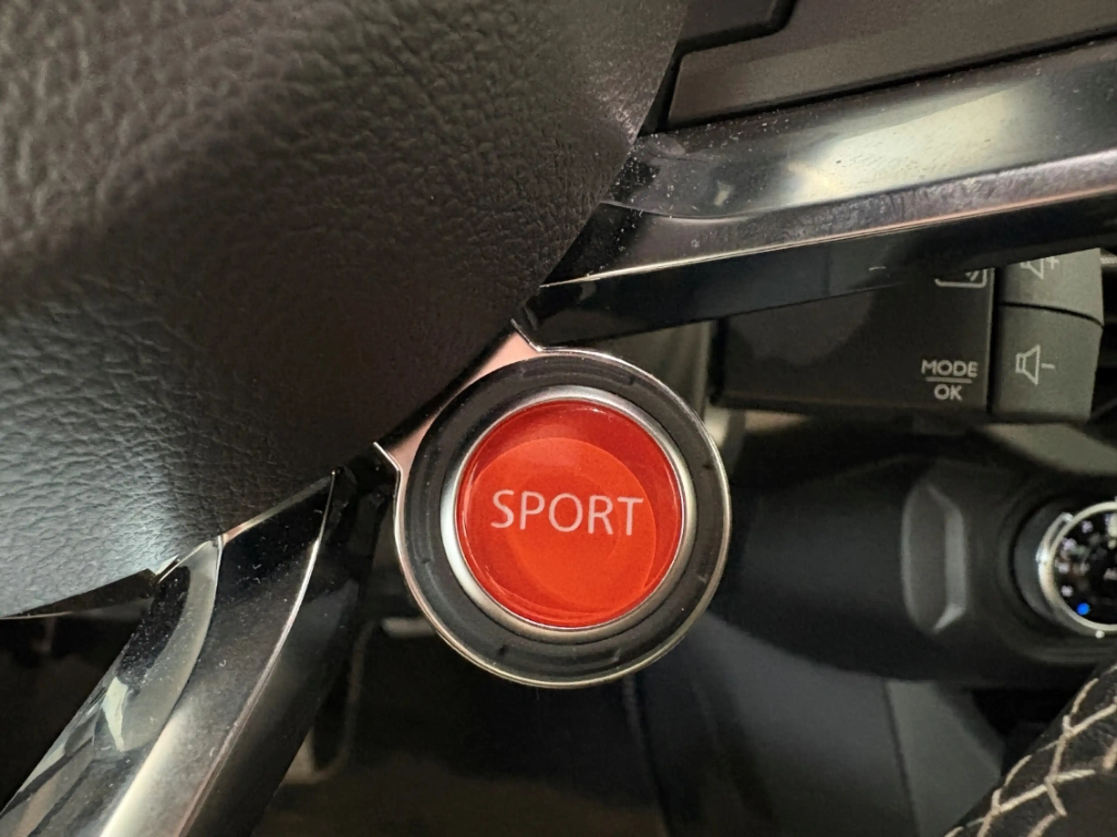 Alpine A110 GT Rückfahrkam. PDCv+h Sportabgasanlage Soundsyste — photo 11