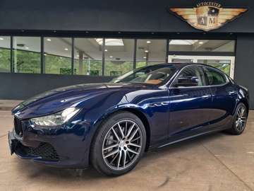 3.0 V6 Automatik RWD Leder/Nur-3900Km